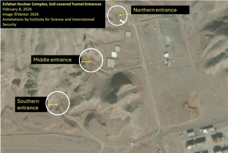 트럼프, 이란 겨냥 “두번째 항모 보낼수도”… 다시 군사옵션 압박