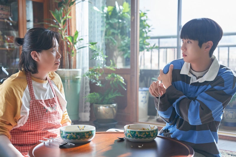 엄마의 집밥과 함께… 설연휴 가족힐링 무비 ‘넘버원’