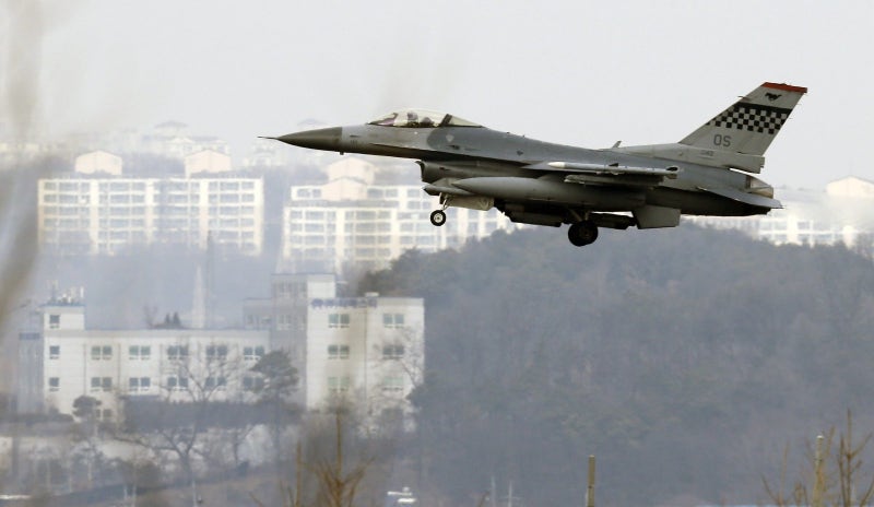 주한미군 전투기 한밤 서해 뜨자, 中 맞불 출격