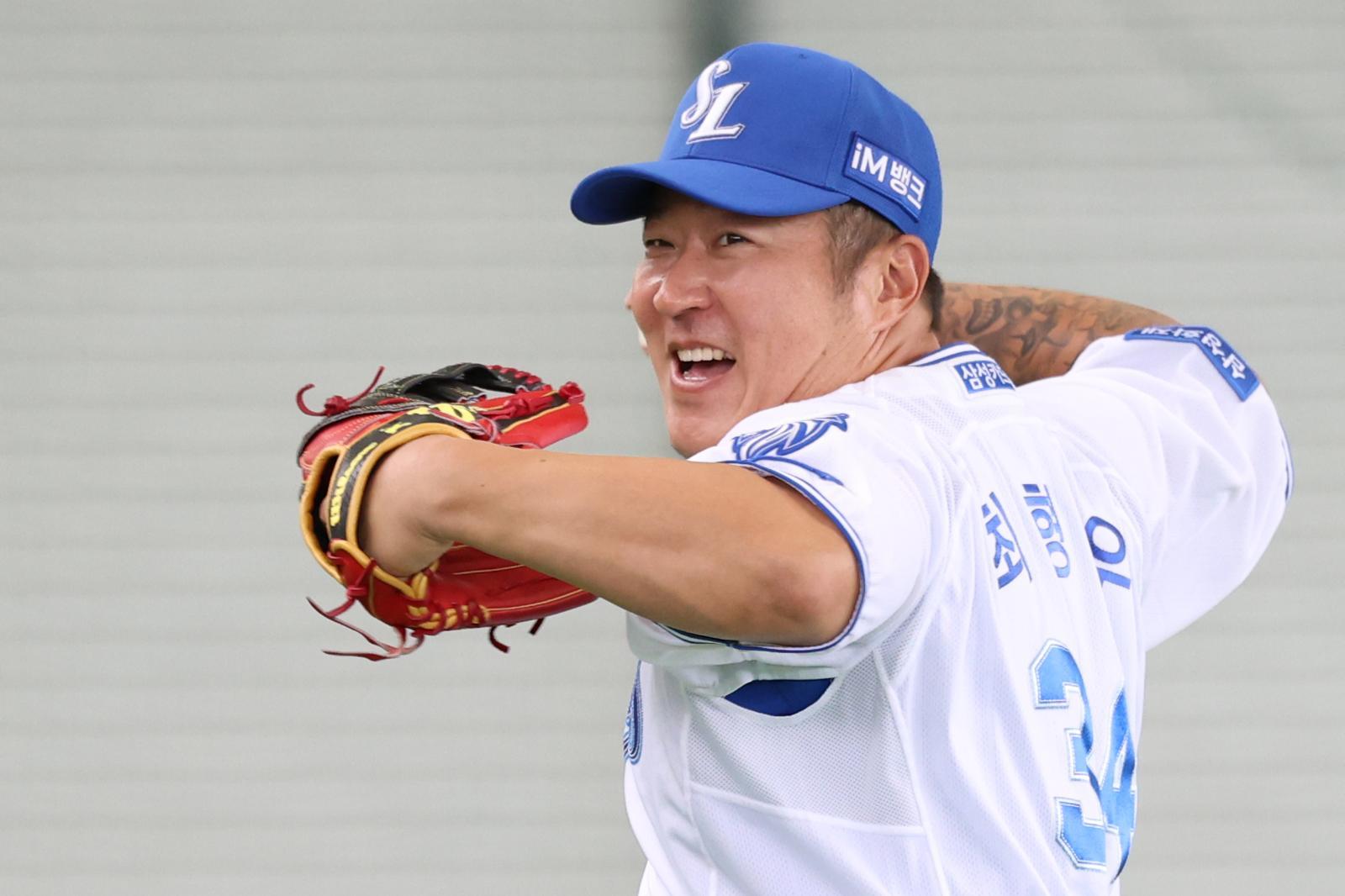 43세 최형우 “18년간 가슴에 사표 간직… 삼성서 후회없이 마무리”