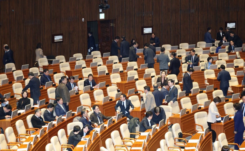 상장사, 취득 자사주 1년내 소각해야… 재계 “비자발적 자사주 처리 보완 필요”