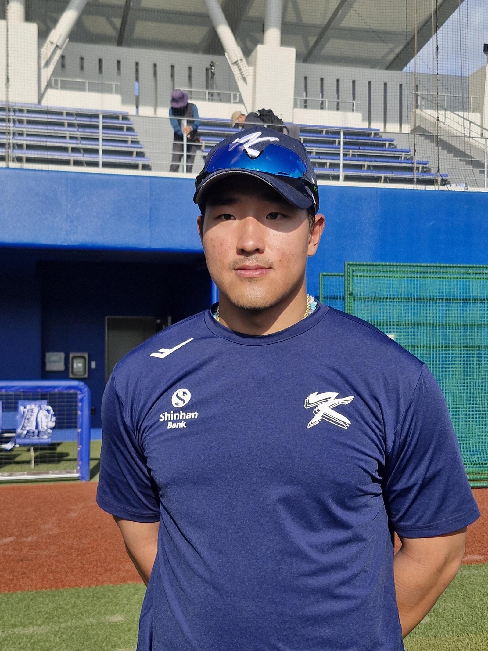 안현민, 日대표팀 코치 앞에서 ‘만루홈런’ 시위