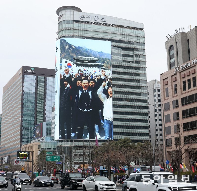 3·1운동 107주년… ‘룩스’가 비춘 독립영웅들