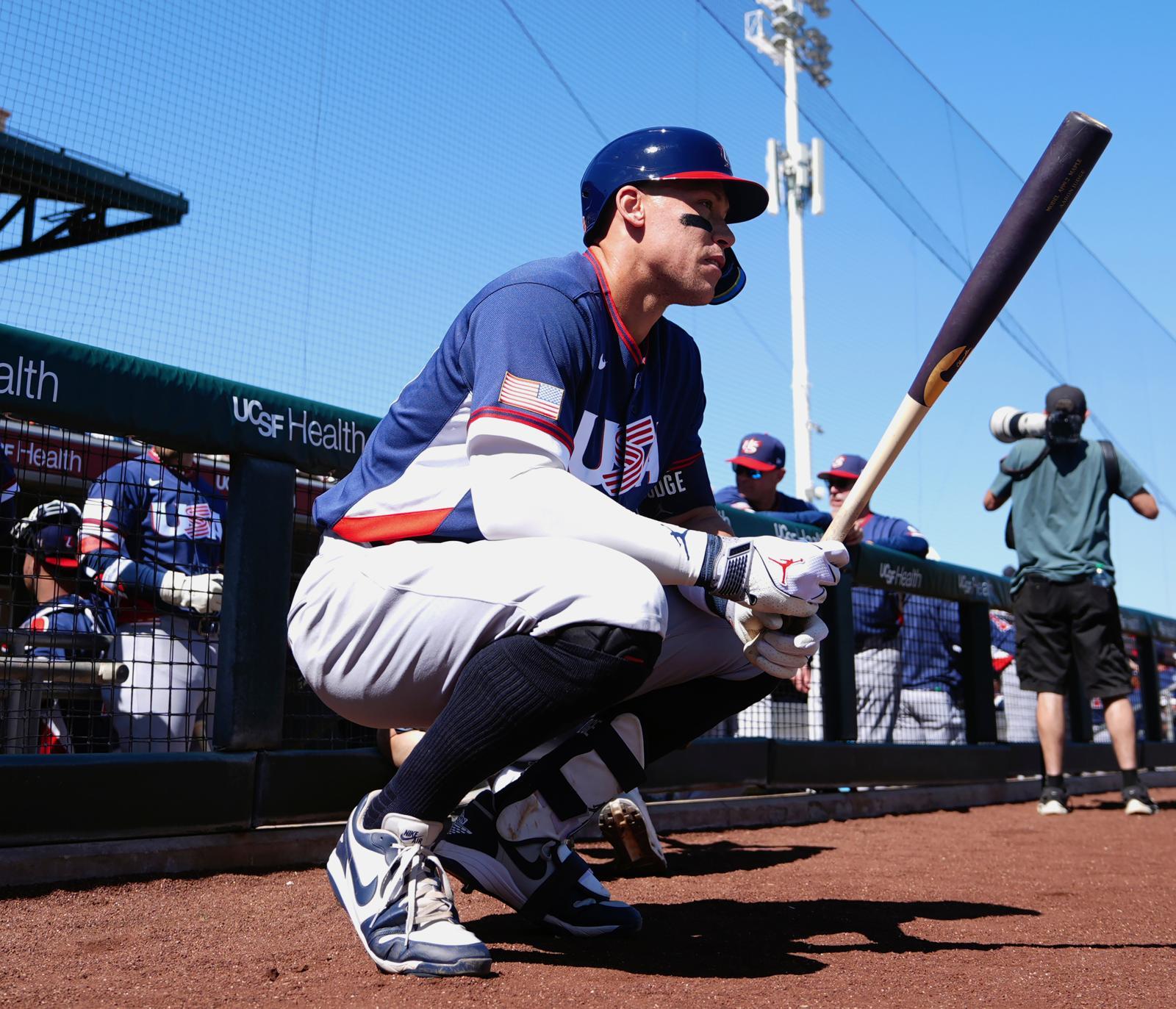 “타도 사무라이” 방망이 움켜쥔 美