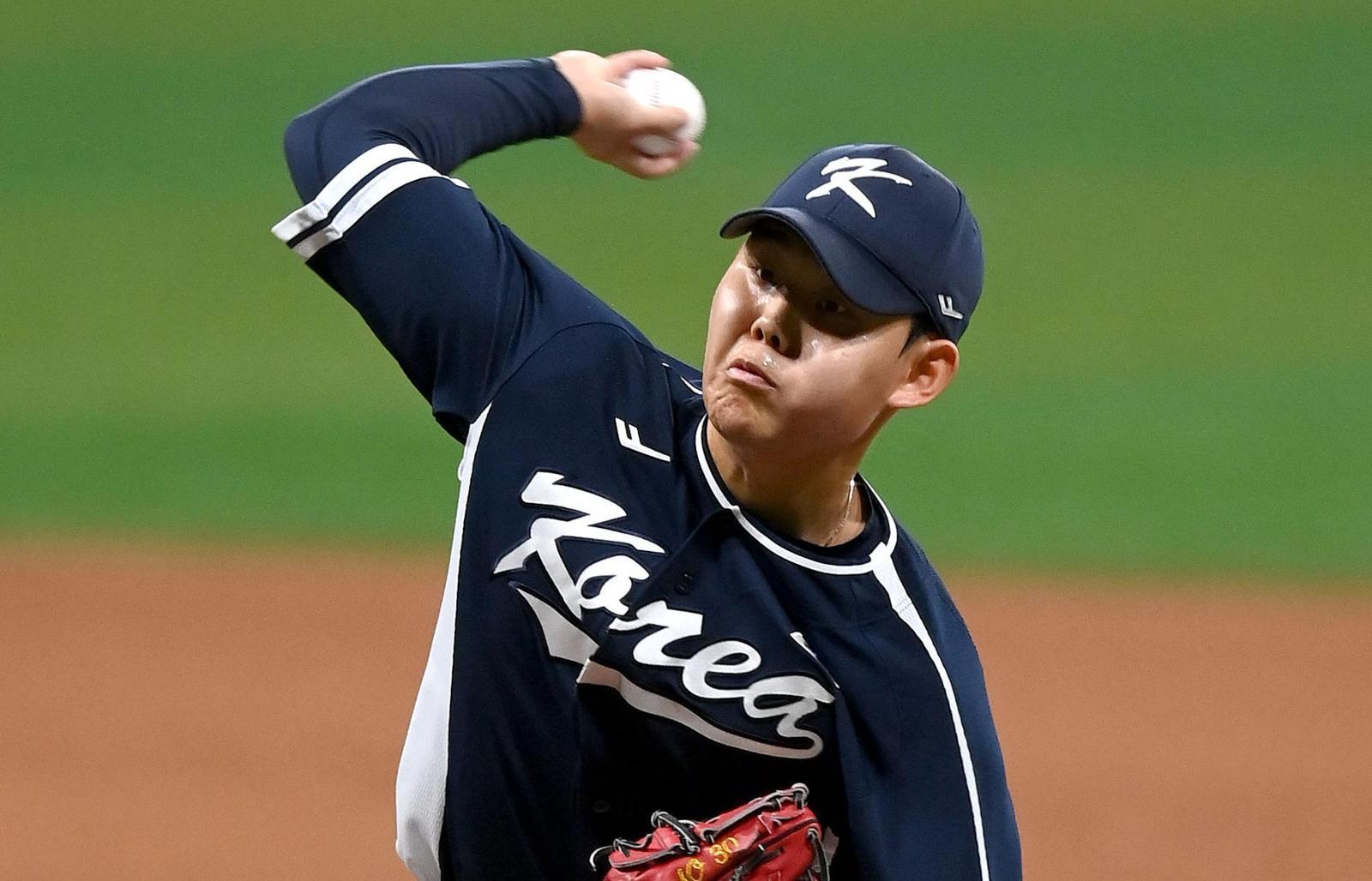 체코전 선발 소형준 “내 뒤엔 1200만 관중 있다”