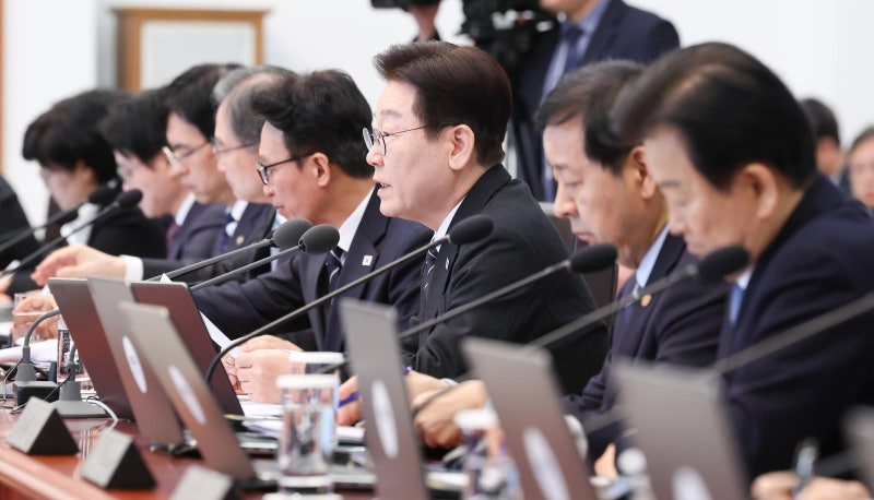 속도내는 ‘기름값 추경’… 李 “조기에 해야할 상황”