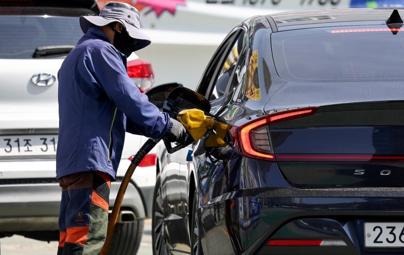 ‘기름값 추경’ 최대 20조원 규모될 듯… 취약층 지원-유류세 인하 확대 검토
