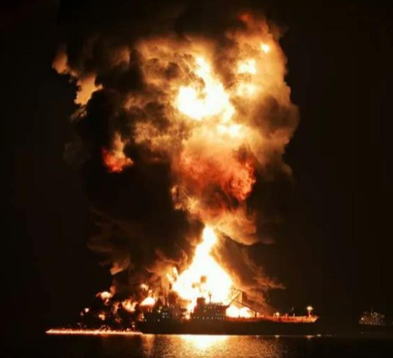 이란, 호르무즈 800㎞ 밖 페르시아만 유조선 2척 공격