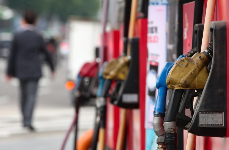 사상최대 비축유 방출에도 유가 100달러 돌파