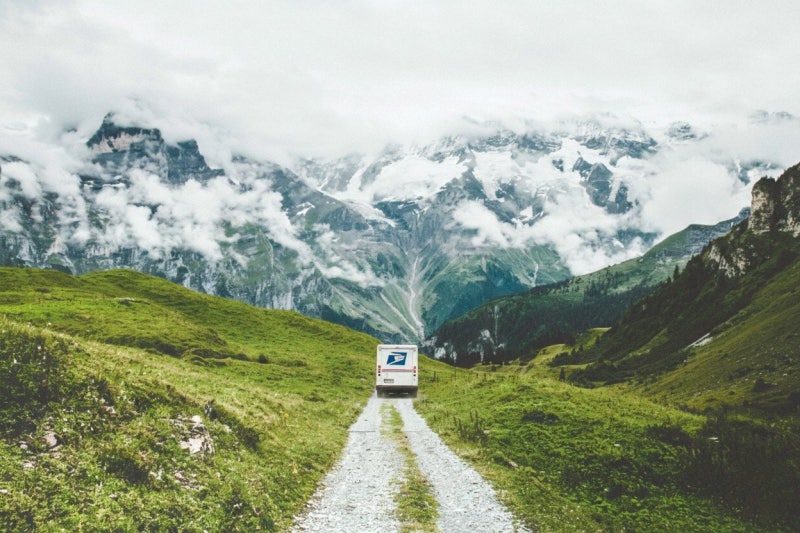 [책의 향기]산골 우체부에게 ‘새 삶’이 배송되었습니다