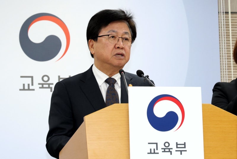 강원-충북대 의대 정원… 내년 39명씩 늘어 88명