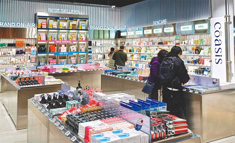 ‘성장 둔화’ TV홈쇼핑, ‘오프라인-프리미엄’서 활로 찾는다