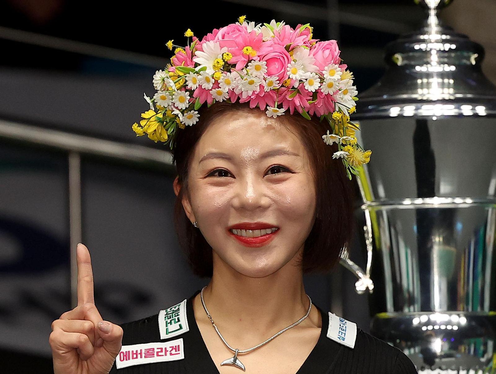 김가영, 프로당구 챔피언십 3연패… 김영원은 조건휘 꺾고 최연소 우승