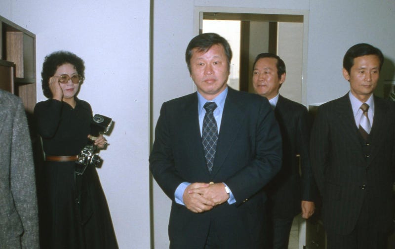 “플로피디스크 1달러, SW 담으면 20배”… 선대회장 육성 들으며 초심 다지는 SK[재계팀의 비즈워치]