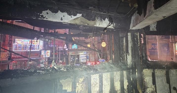 인천 라이브 카페 화재… 1명 심정지-4명 부상