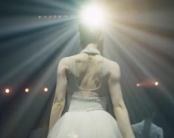 ‘죽음의 무도’ 재해석, 발레리나 된 김연아