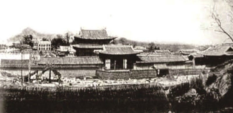 일제가 없앤 덕수궁 중문 ‘조원문’ 흔적 찾아