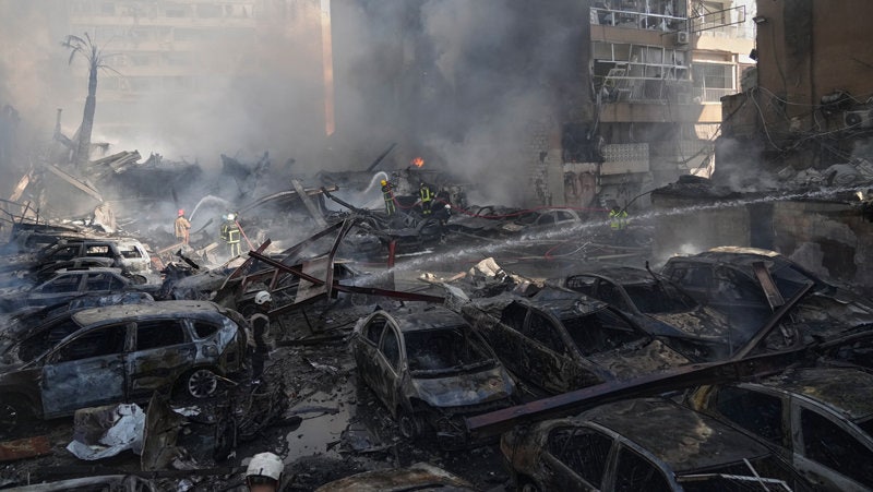 휴전 하루만에, 다시 ‘암초’ 걸린 호르무즈