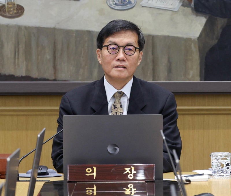 이창용, 마지막 금통위… 7회 연속 기준금리 2.5% 동결