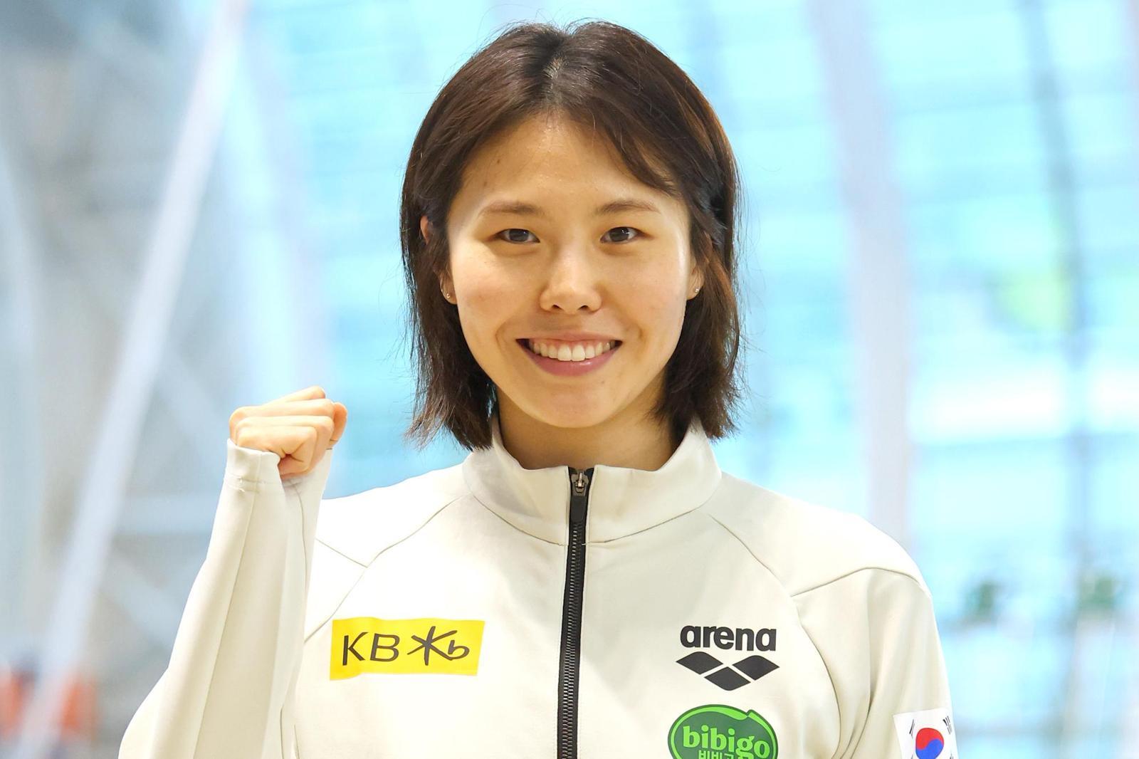 8년만에 출격 접영 여제 “수영할 수 있어 행복”