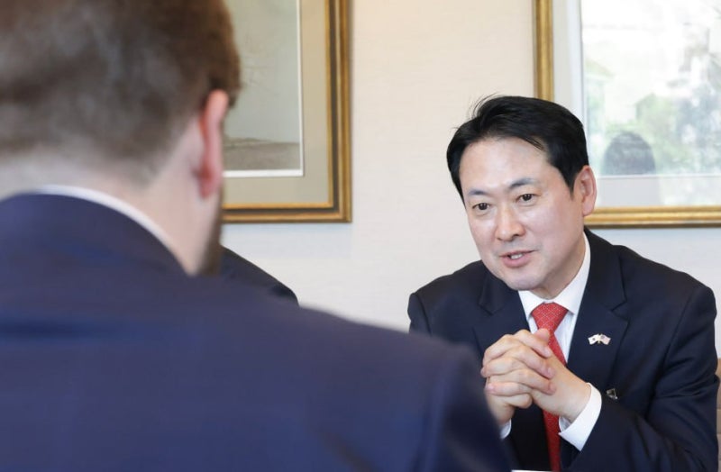 방미 연장 장동혁, 美 차관보 면담 뒷모습만 공개