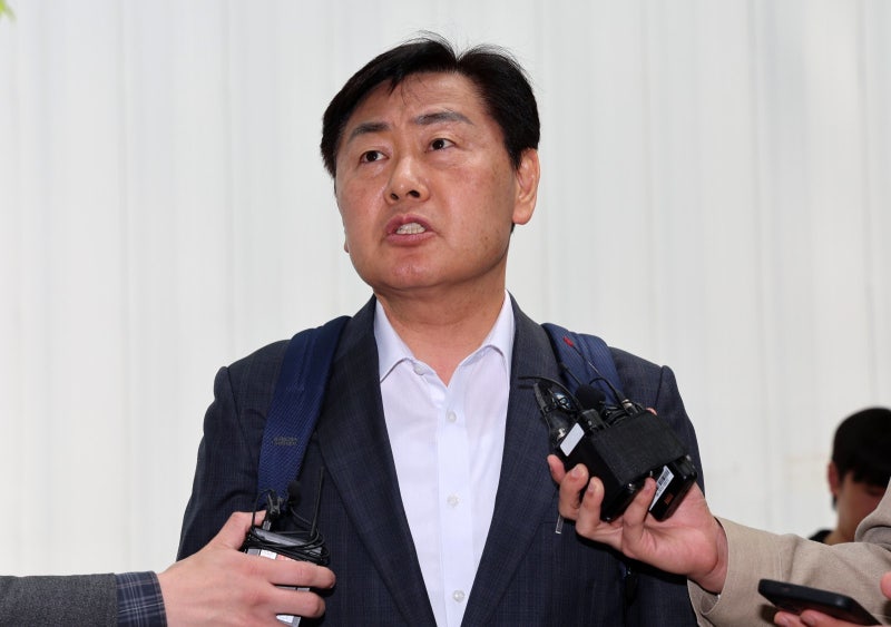 김관영, 무소속 출마 결심… 전북지사 선거 요동