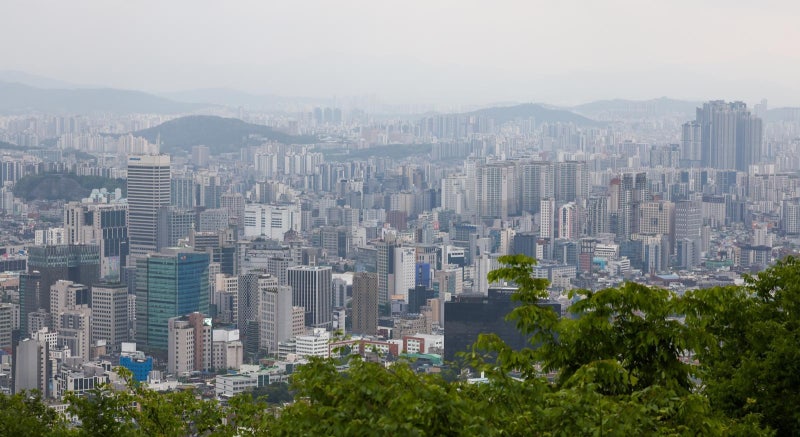 서울 아파트 매물 7만건 아래로… 서초-송파 이어 용산 집값 상승