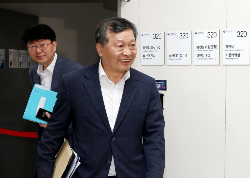 노조 “영업익 15%-상한폐지 명문화”… 사측 “영업익 200조 넘으면 추가 배분”