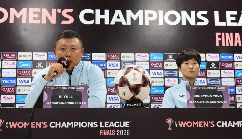 北 여자축구단 “경기하러 온 것… 응원 우리 문제 아냐”