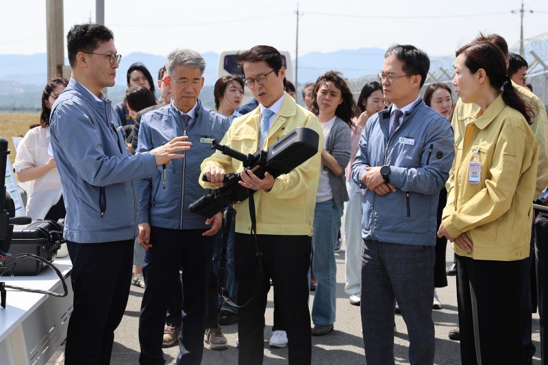 “폭발물 의심 드론 원전 접근” 경보에… GPS 교란장치로 제압