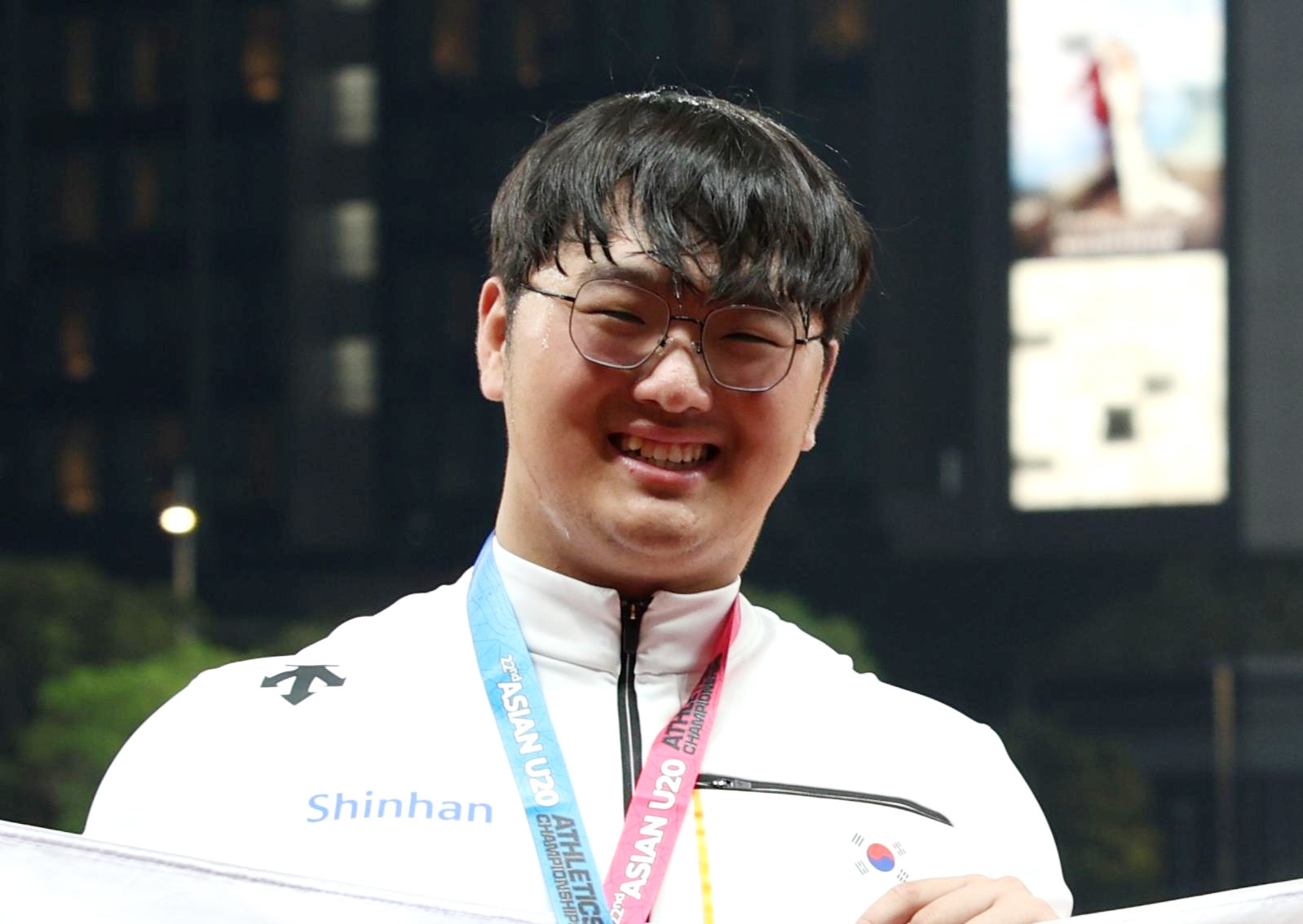 ‘토르’ 박시훈, U20 투포환 20m65 던져 아시아新