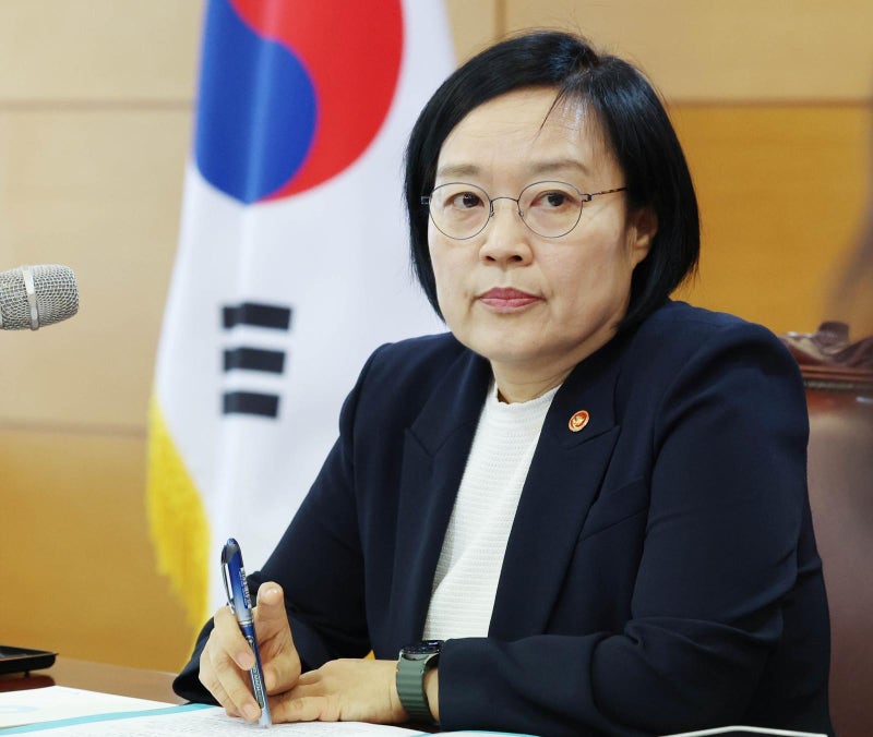 중과 유예 종료 사흘전 계약…한성숙 30억 차익