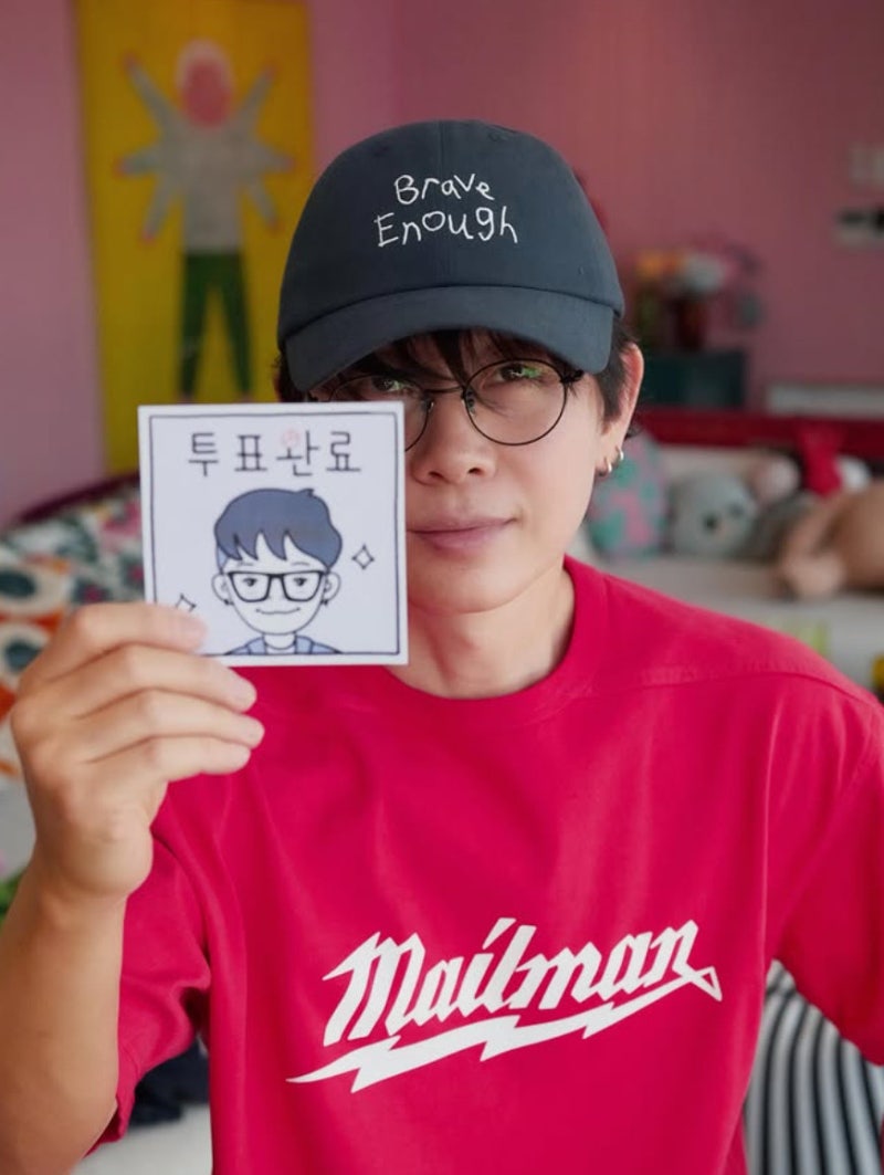 “이혼이나 당하고 정치 망상” 글에…이승환, 윤서인에 5000만원 손배소