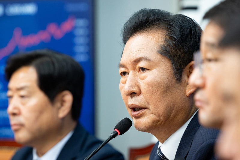 정청래, ‘<b>이화영</b> 술파티 <b>위증</b>’에 “참 안타깝고 이상한 판결”