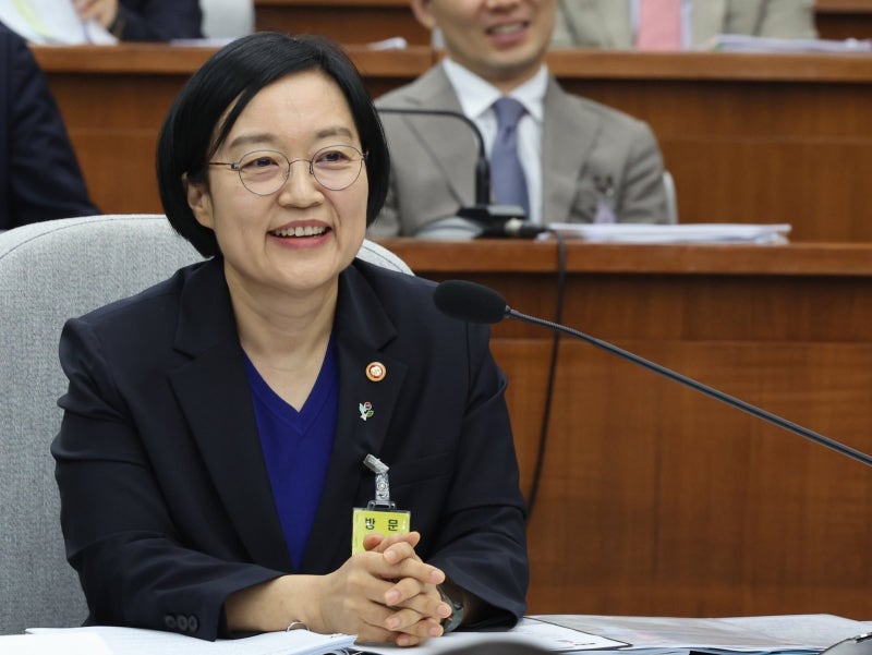 [속보]李<b>대통령</b>, 한성숙 총리 <b>임명안 재가</b>…임명일자 7월1일