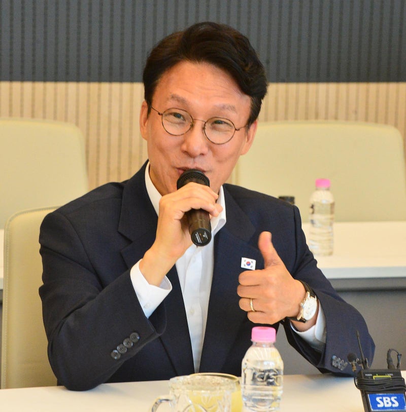 김민석 “지선 결과에 李 표정관리 안될 정도” 정청래 책임론 부각