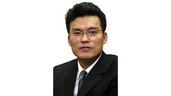 [동아광장/정원수]‘가짜 영웅 찾기’ 수사, 누가 웃고 있을까
