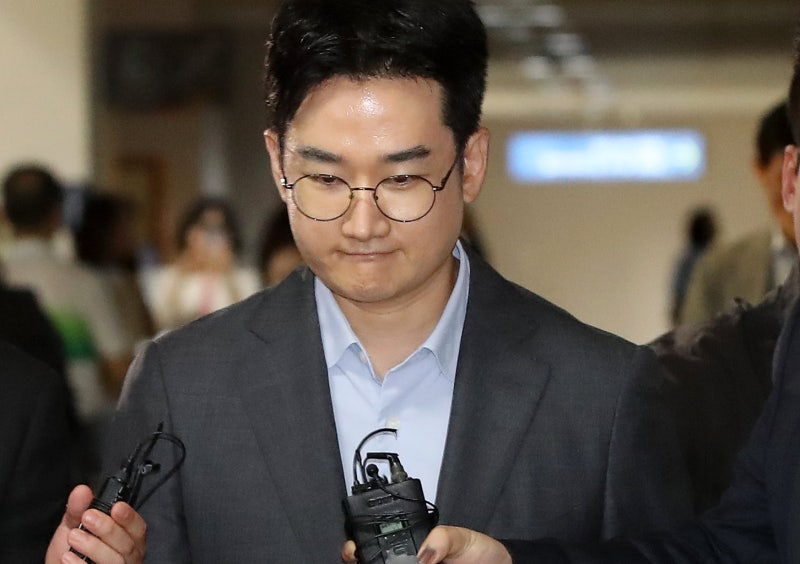 [사설]‘세대교체’ 내세운 30대 정치 신인의 추악한 테러 ‘자작극’