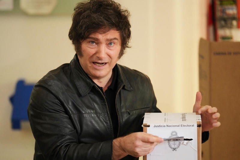 ‘메시 결승’ 직관 안 오는 <b>아르헨티나 대통령</b>…미신 탓?