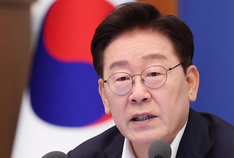 李, 與 전대 <b>기탁금</b>에 “청년후보 힘들어해…종전 수준 고려를”
