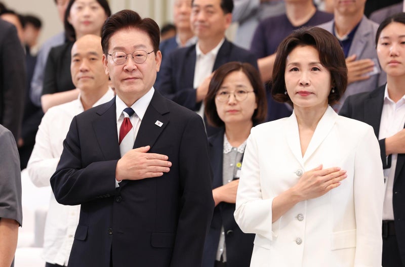 李 아파트 팔면서 17억 근저당…靑 “<b>매수자</b> 사정 의한 것”