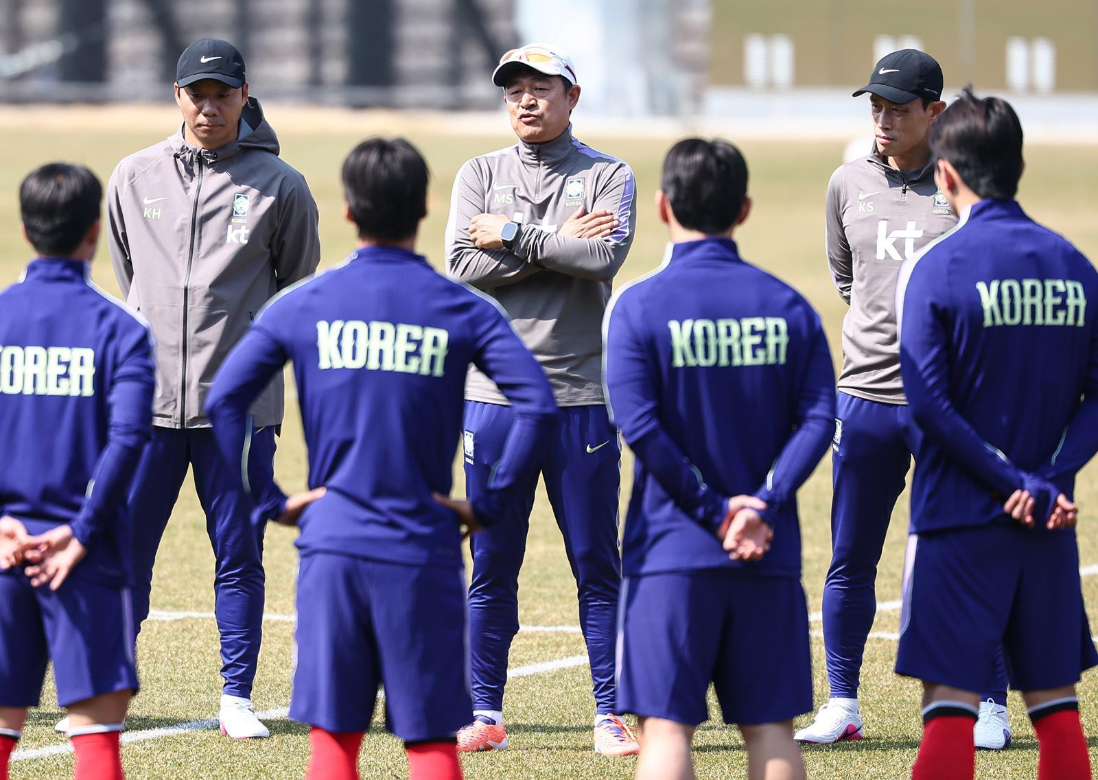 추락한 韓 축구, 동생들이 반전 이끈다…<b>아시안게임</b> 4연패 도전