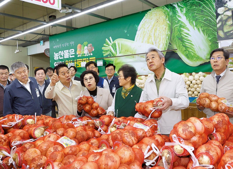 하나로마트 “수익+공익”… 계열사 경영개선 나선다