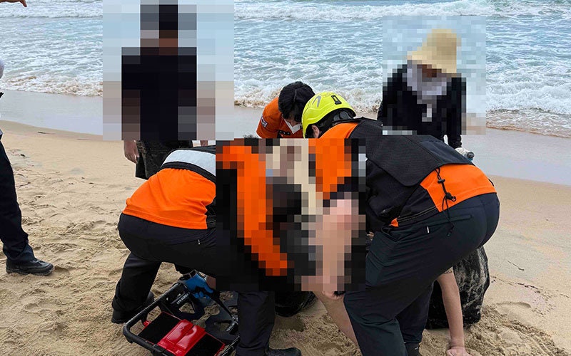 화진포 해변의 비극, 물에 빠진 아이들 구하고 영웅 군인 2명 산화
