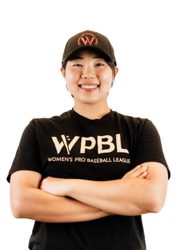 72년 만에 부활한 美 여자<b>프로야구</b>, 김라경 WPBL 첫 투구 주인공으로 나...