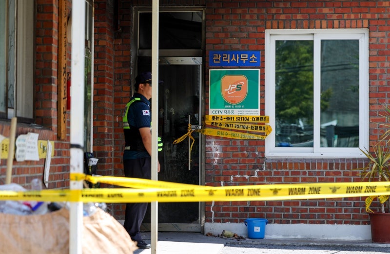 <b>경산 아파트</b> 방화로 입주민 대표 숨져…사망자 3명으로 늘어