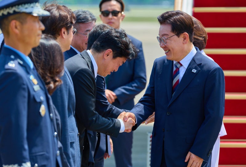 李, 순방직후 장관들 소집… 주택공급-증시 대책 점검