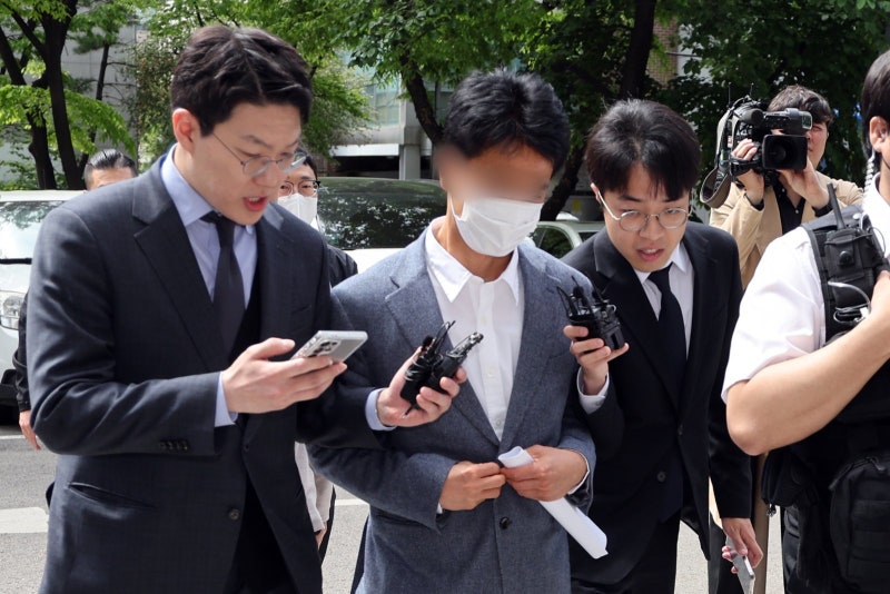 ‘<b>양정원 수사 무마</b> 의혹’ 前 강남서 수사팀장 구속