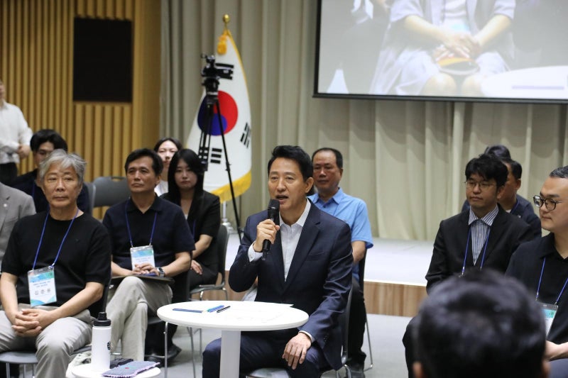 <b>오세훈</b> “용산공원에 아파트 <b>공급</b>, 절대 동의 못해”