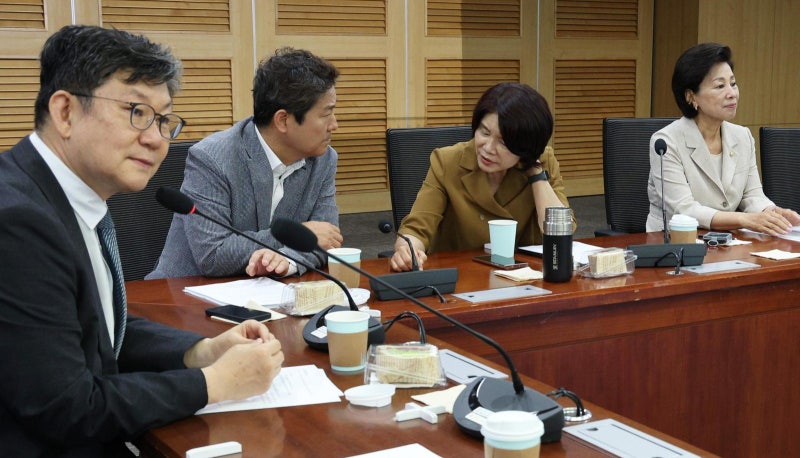 과천경마장 그린벨트 해제 절차 진행중… 용산 등 서울은 진통